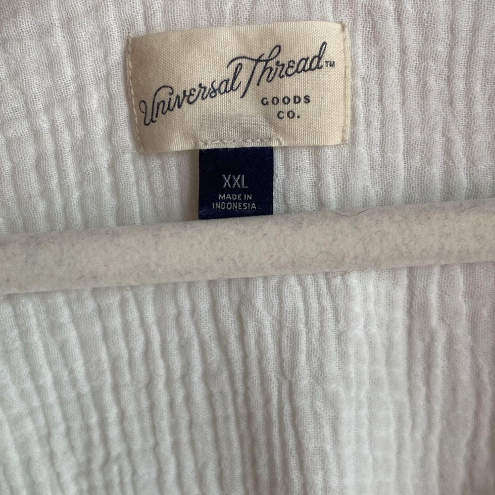 Universal Thread Cream Textured Coverup - image 6